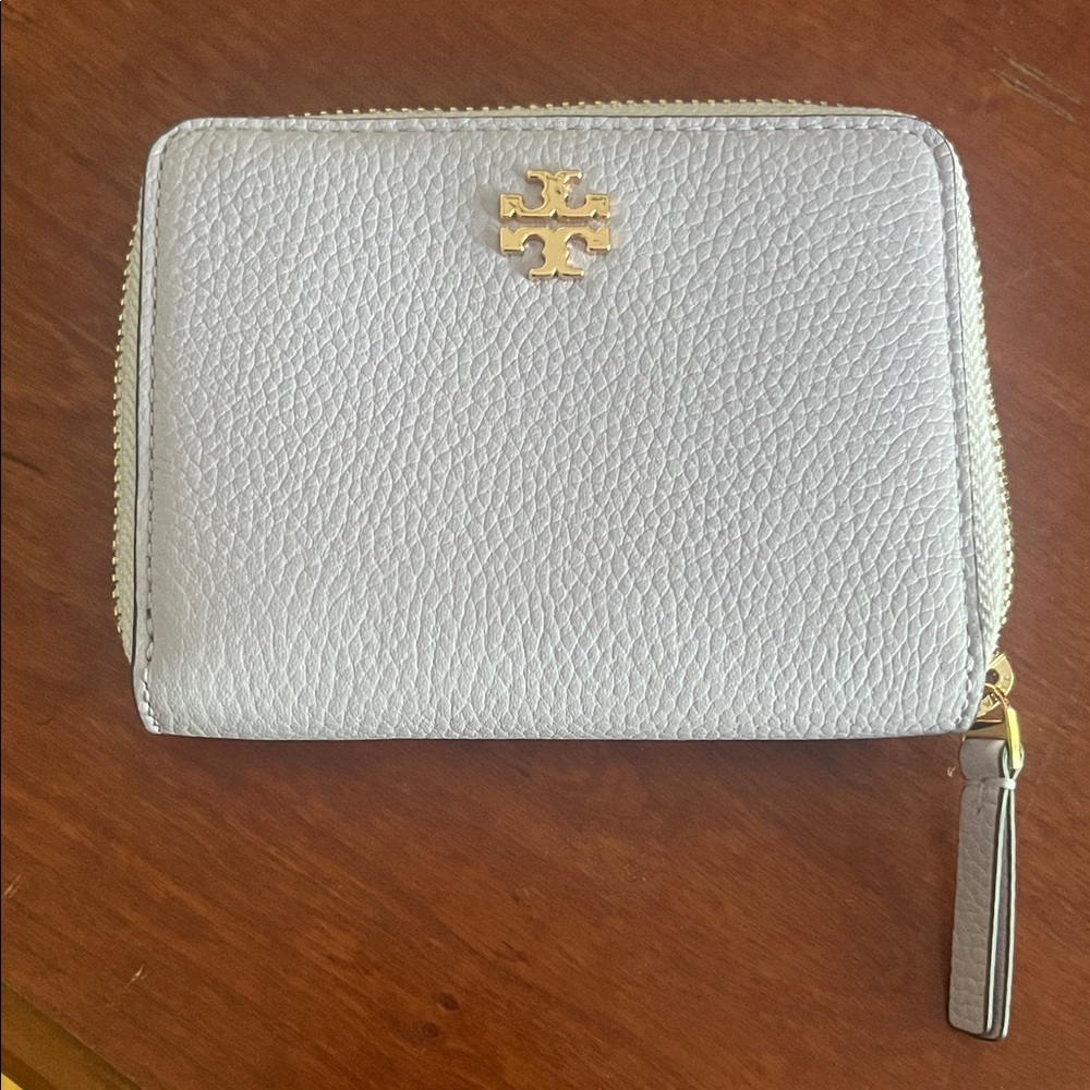 Tory Burch White Leather Wallet
